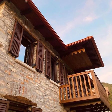 Kalesménon Guesthouse Amalia מראה חיצוני תמונה