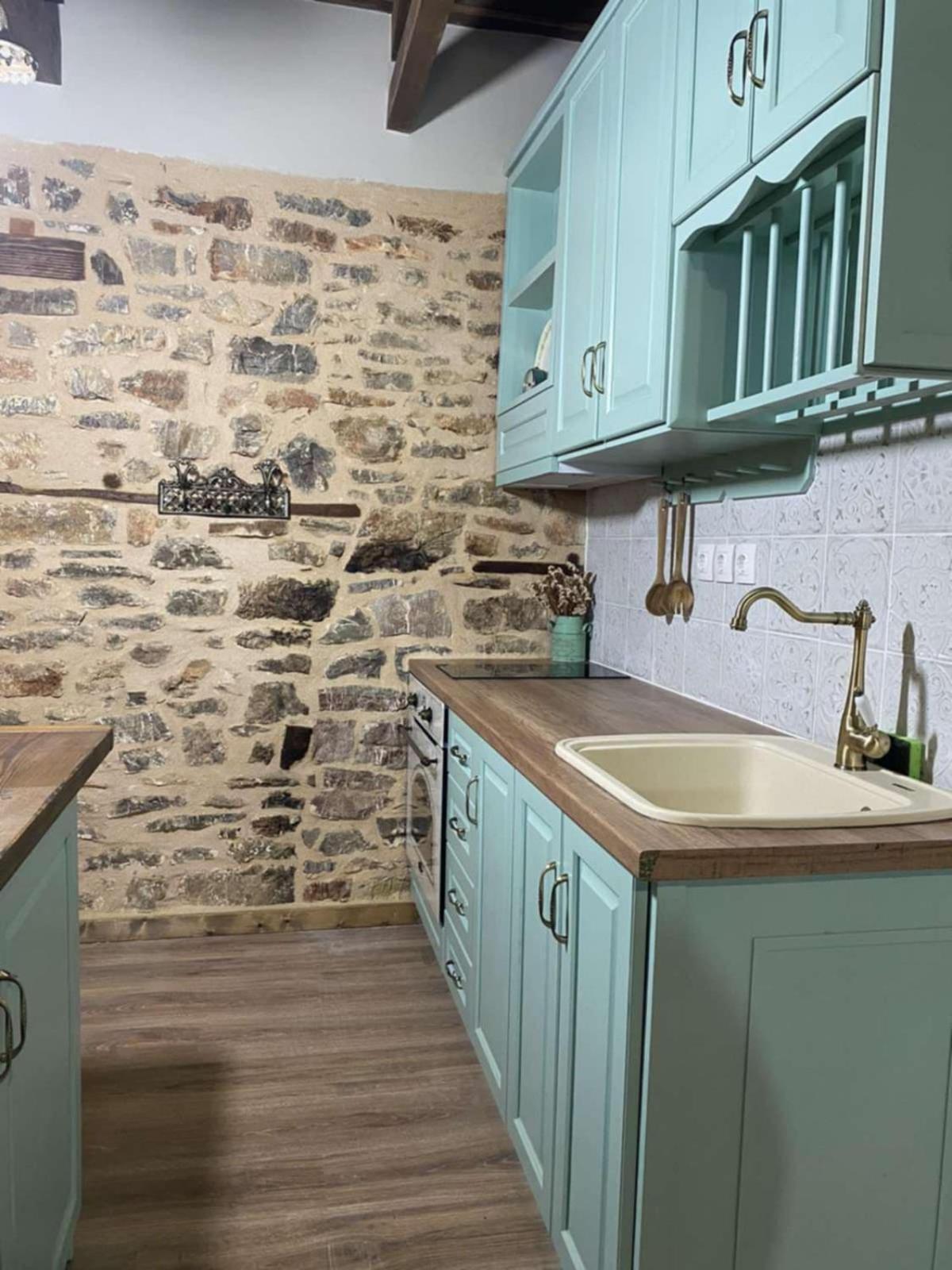 Kalesménon Guesthouse Amalia מראה חיצוני תמונה