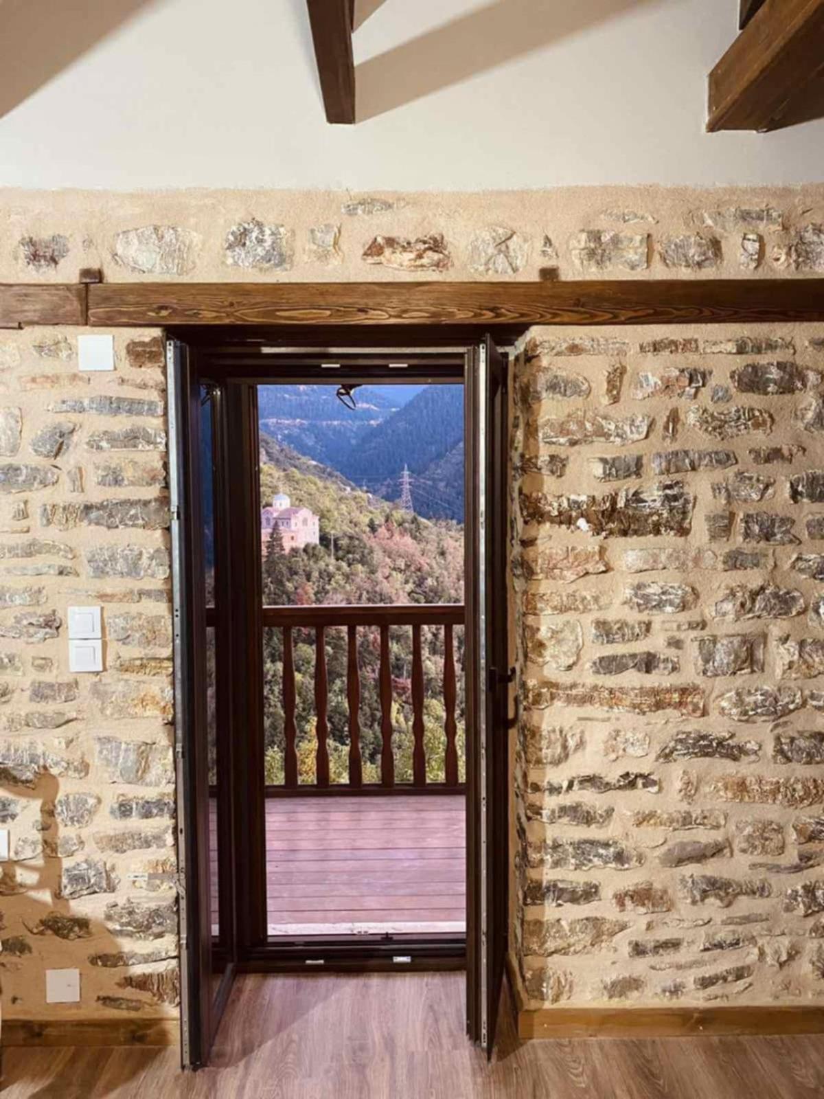 Kalesménon Guesthouse Amalia מראה חיצוני תמונה