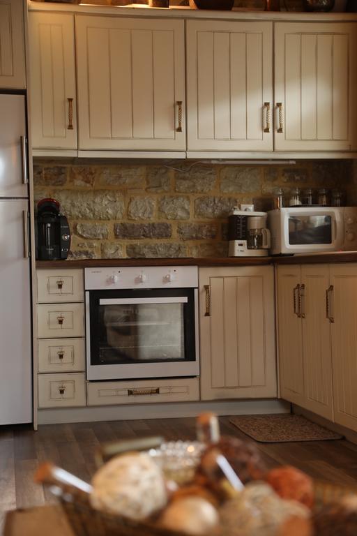 Kalesménon Guesthouse Amalia מראה חיצוני תמונה