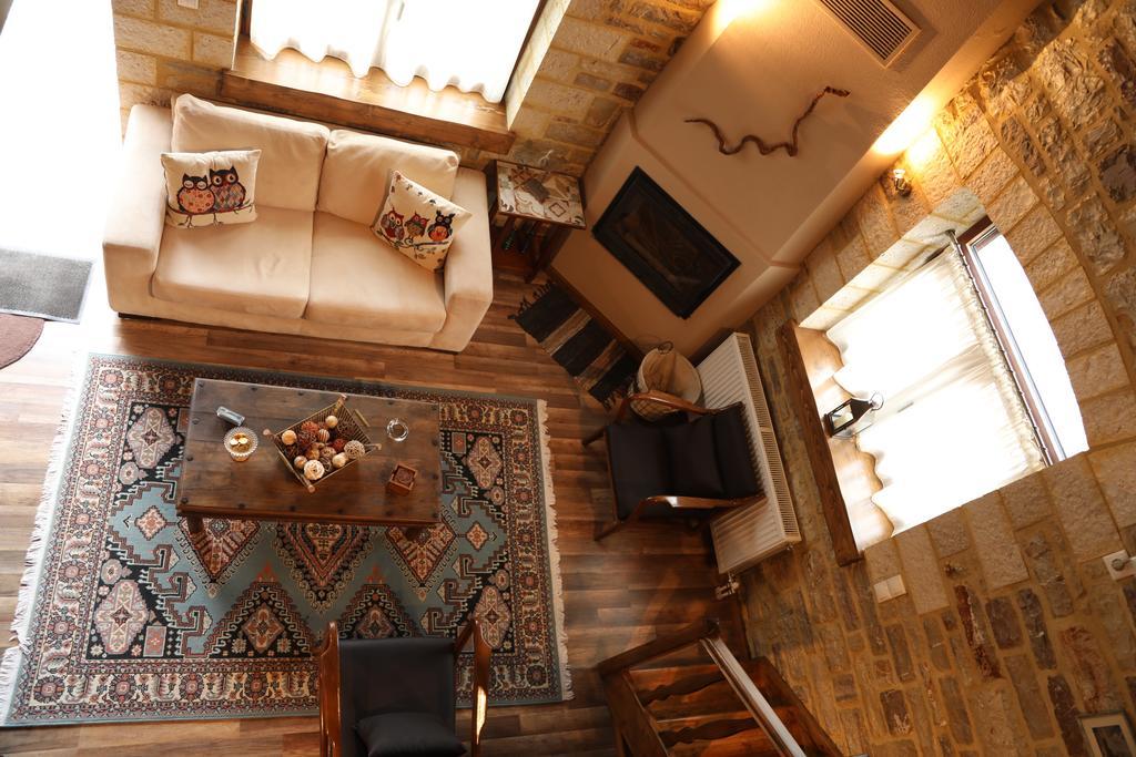 Kalesménon Guesthouse Amalia מראה חיצוני תמונה