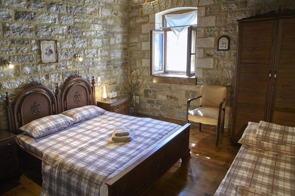 Kalesménon Guesthouse Amalia מראה חיצוני תמונה